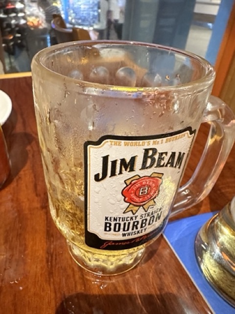 가벼운 위스키 진 빔